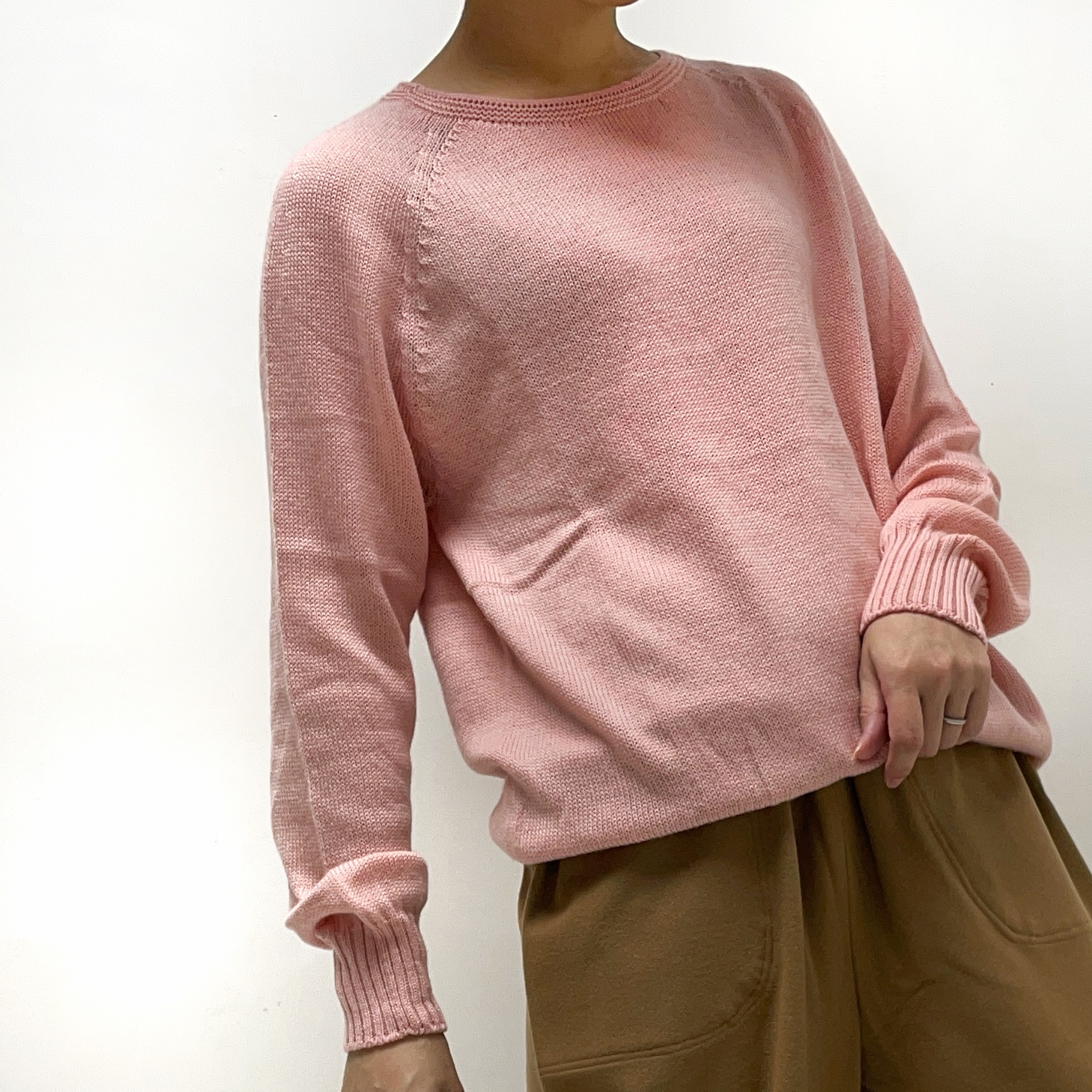 ファブリックスのウールセーター（丸首）